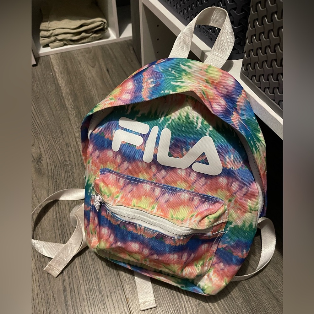 Mini FILA backpack 🌈